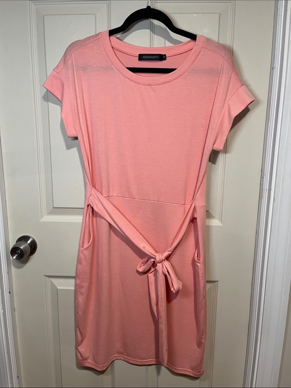 Merokeety Coral Tie-Waist Midi Dress